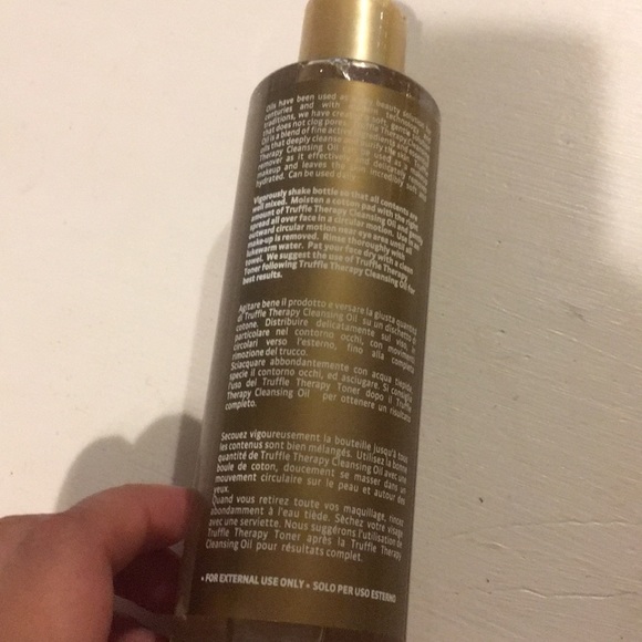 Skin & co cleansing oil - Picture 4 of 7